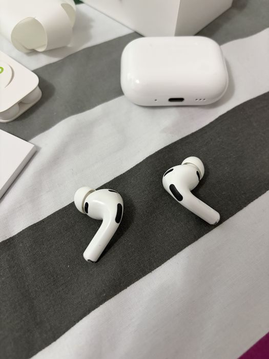 AirPods Pro 3 cu factura si garantie!