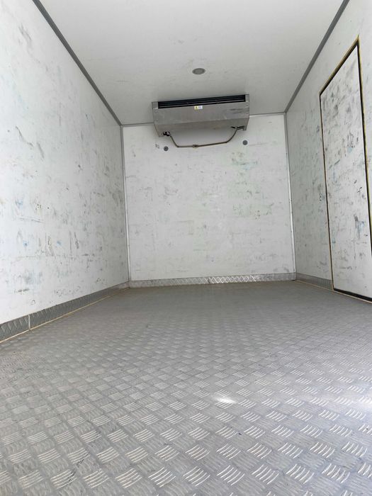 HOWO refregirator 10 tonna