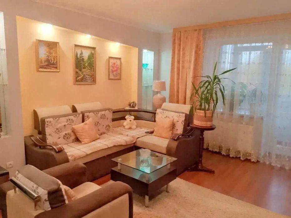 Дава се под наем Двустаен апартамент в София, Център - 56 кв.м за 377.4 € - Снимка #2