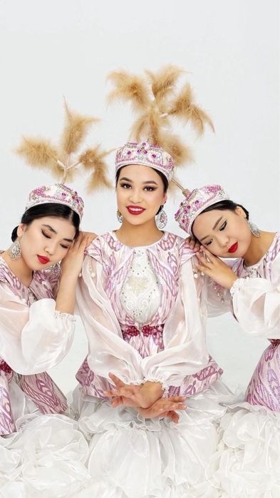 Продам танцевальные костюмы