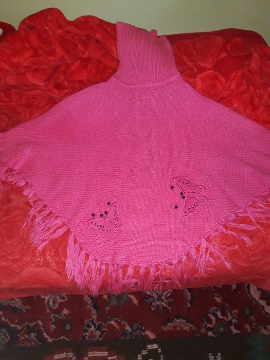 Vând fuste de blugi/ rochii/ sandale/role