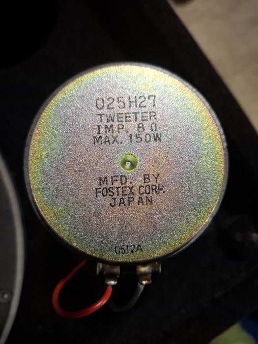 Boxe  Huges & Wetter  300 w