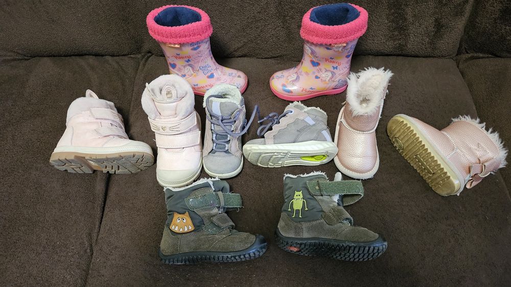 Lot papuci de iarna, mărimi 20-22