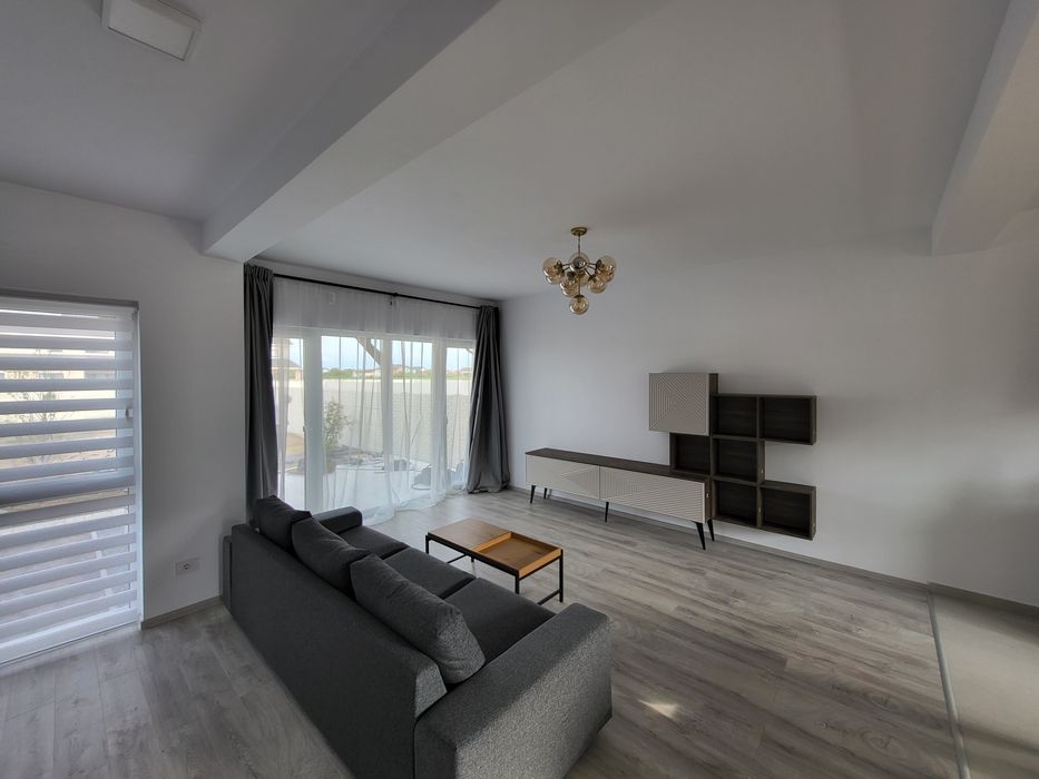 Proprietar inchiriez duplex in Mosnita
