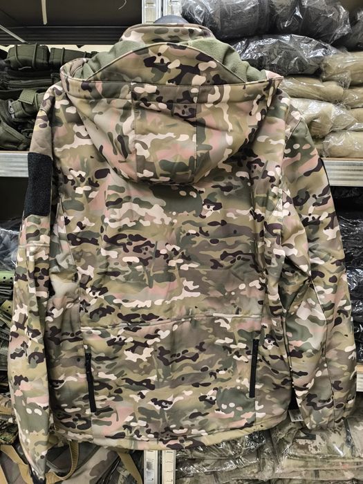 Камуфлажно яке / худи Мултикам