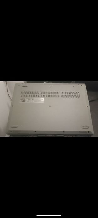 Lenovo IdeaPad 3 15ARE05