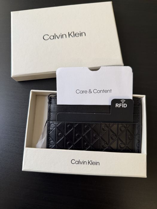 Calvin klein кардхолдър