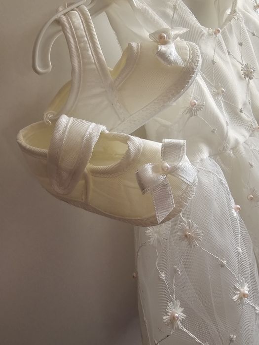 Бебешка рокля с перли