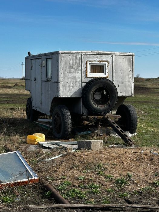 Вагон на колесах