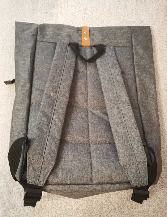 Vând rucsac/backpack PANDINAVIA - ELVEȚIA. Nou! Impermeabil.