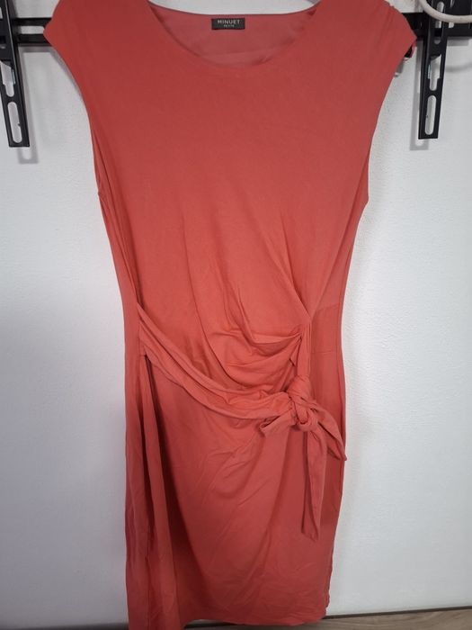 Rochie corai foarte comoda