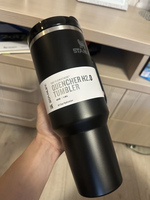 Stanley Cup Quencher h20 Tumbler