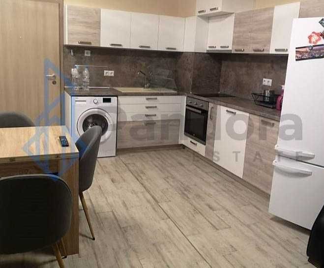 Двустаен апартамент под наем в кв. Младост 3