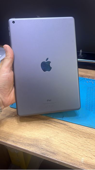 iPad 9 series wifi 64gb