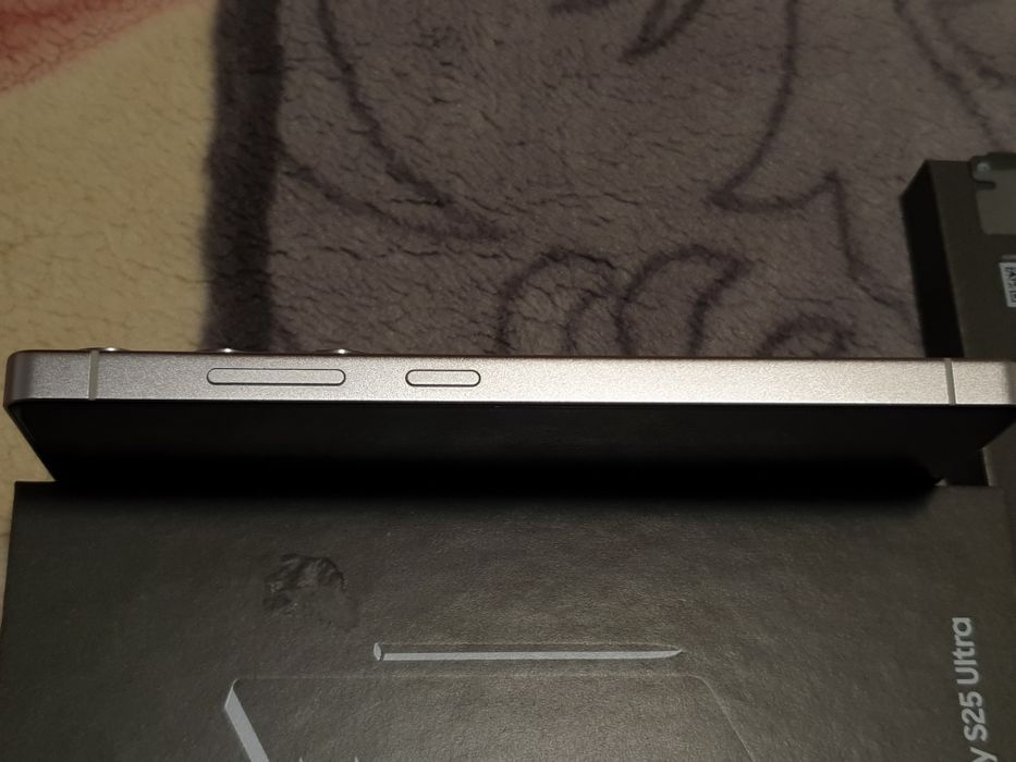 Samsung S25 Ultra 1 TB - Garanție - Citiți anunțul