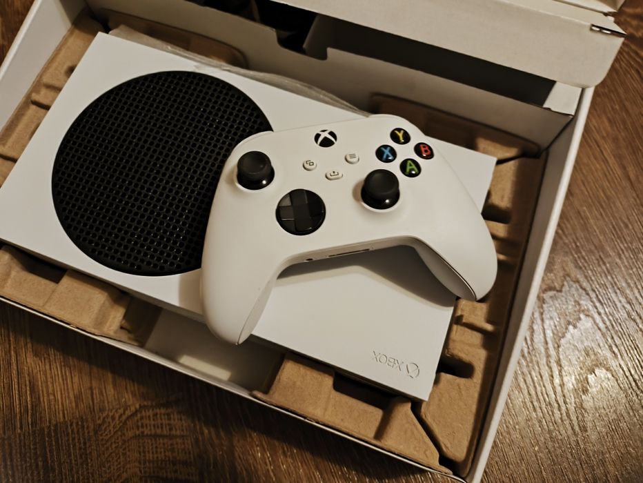 Xbox Series S Без Торга!!!