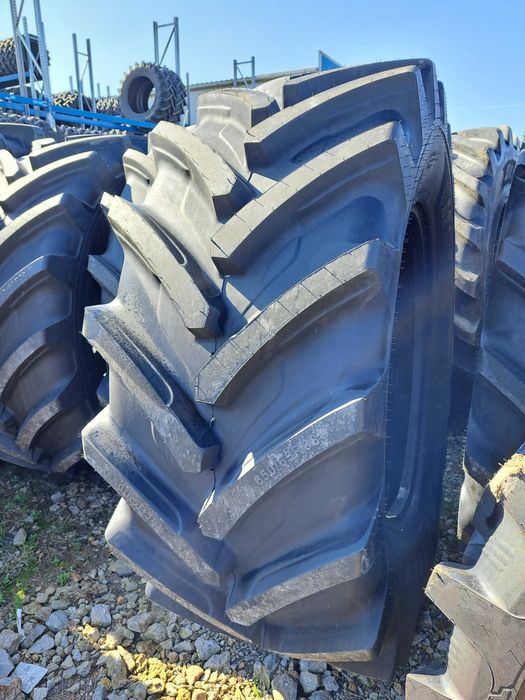 Cauciucuri noi 650/65R38 MRL anvelope noi cu factura tva inclus CASE