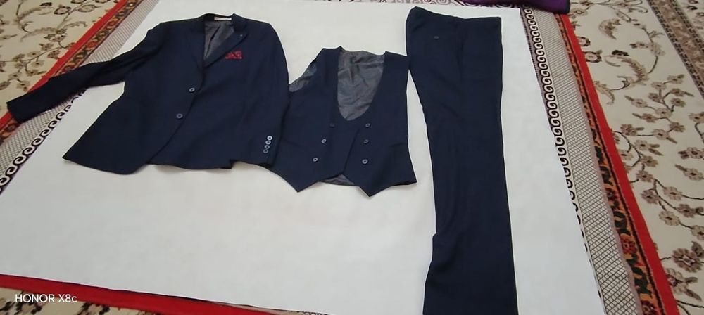 Мужской костюм для  свадьбы