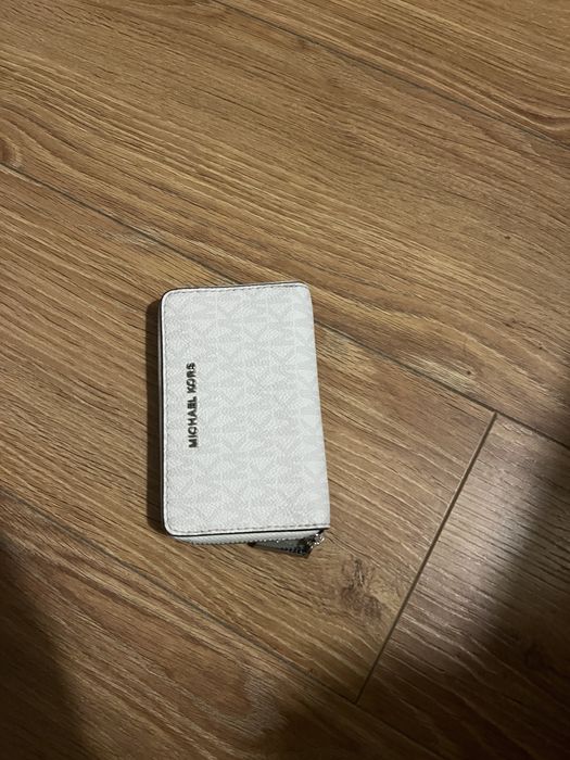 Michael Kors протфейл