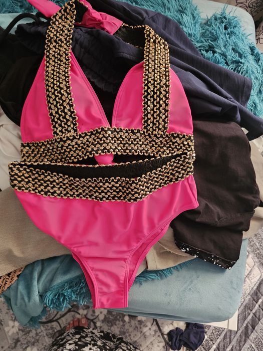 Costum de baie dama