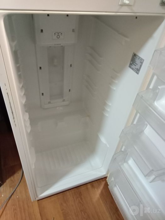 Продается Холодильник LG
