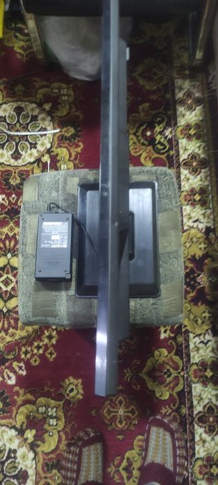 Срочно продам телевизор ( монитор ПК) SHARP  22 в отличном состоянии