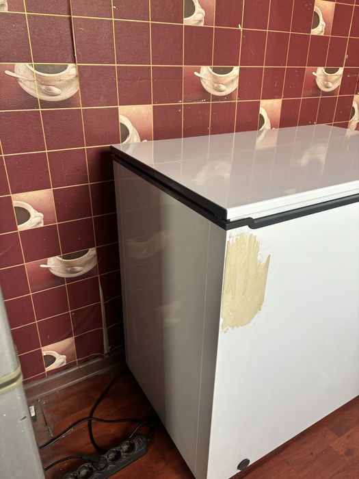 Продам не рабочий морозильник