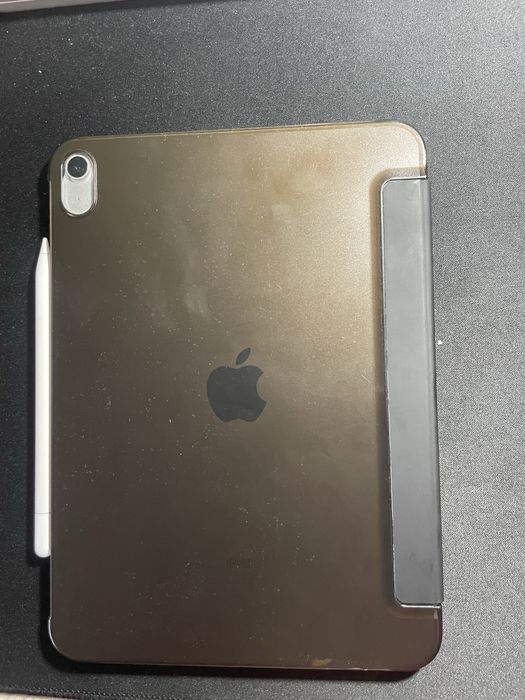 Ipad (10th generation) WI-FI  + Apple pencil type C (2023)