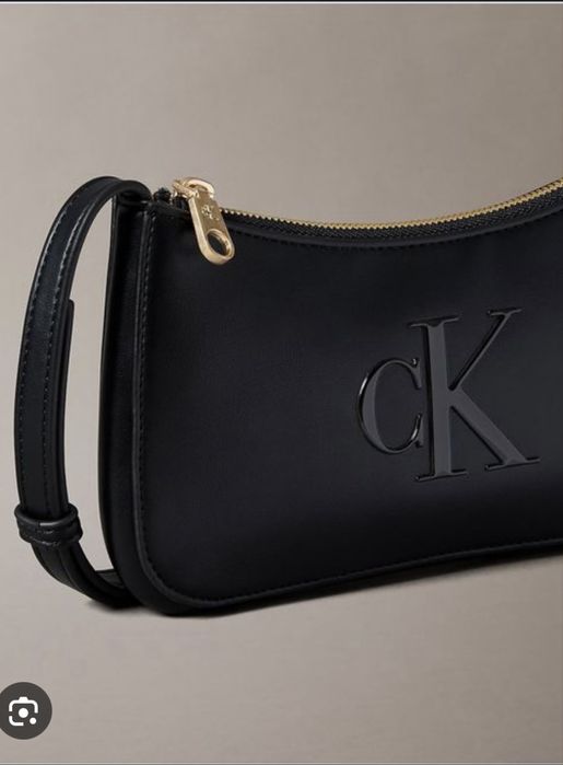 Сумочка от бренда Calvin Klein