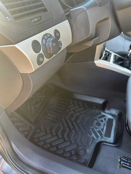 Detailing Auto Bucuresti -DE LA 250 LEI