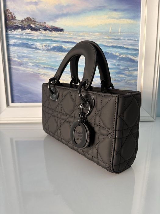 Дамска чанта - Dior