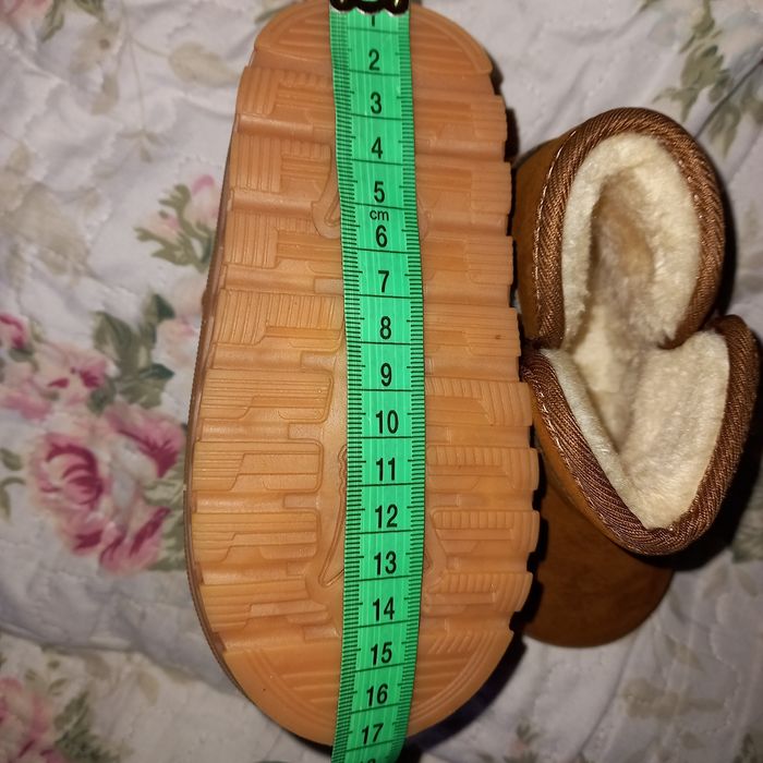 Угги тёплые. 25 размер