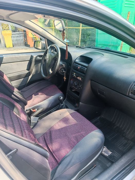 Vând Opel Astra G