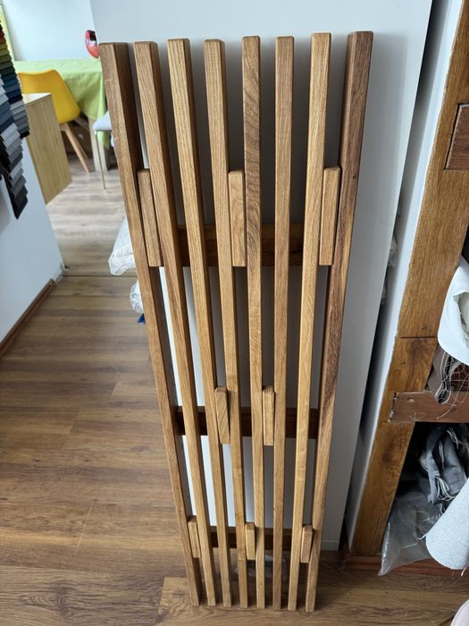 Cuier lemn masiv steajar 30/120 cm