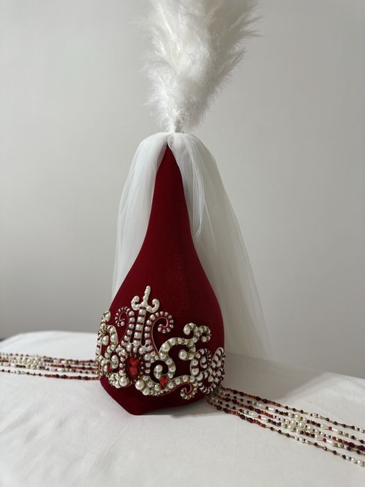 Саукеле ручной работы