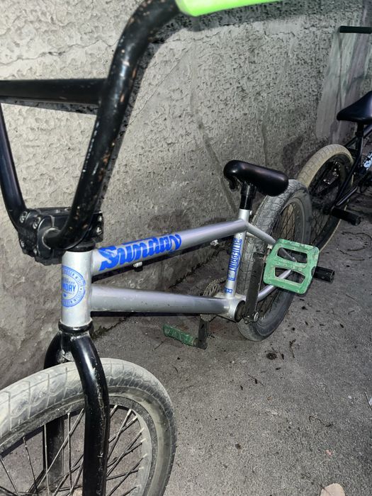 Трюковой велосипед BMX