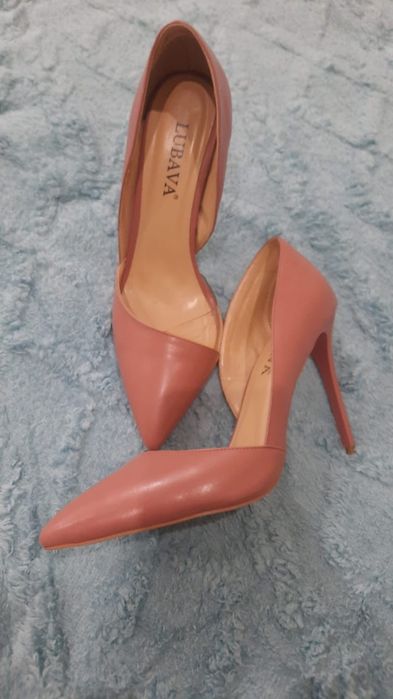 Обувь туфли красовки 4500тг