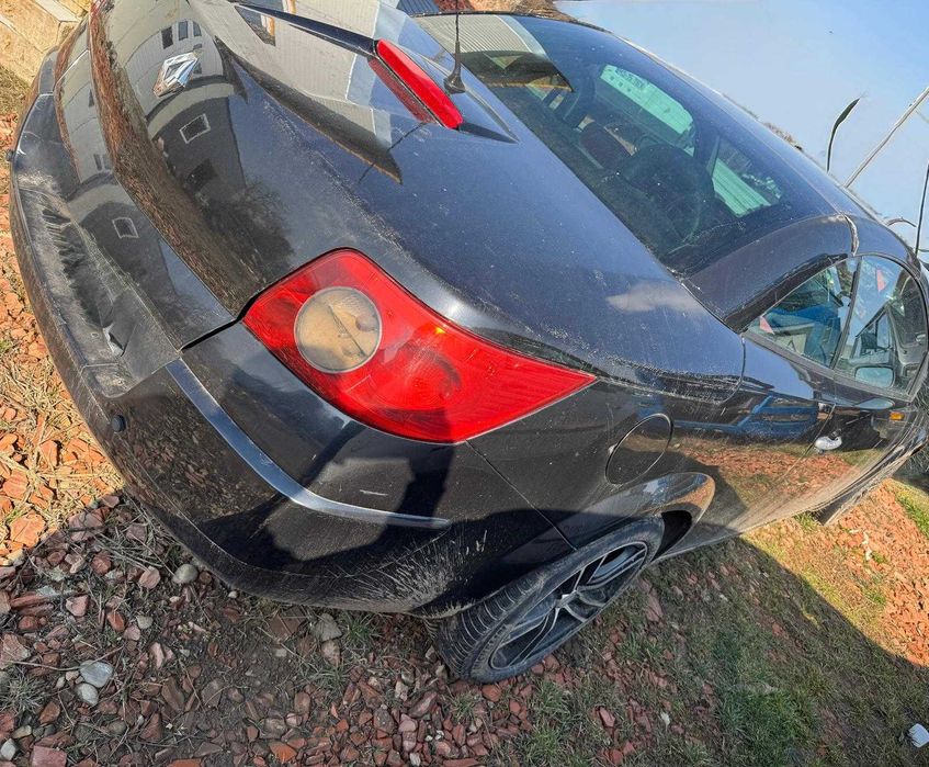 Dezmembrez Renault Megan II motor 1.9 cod F9Q B8 2004 Cabrio