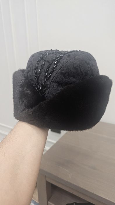 Продам Норковую шапку.