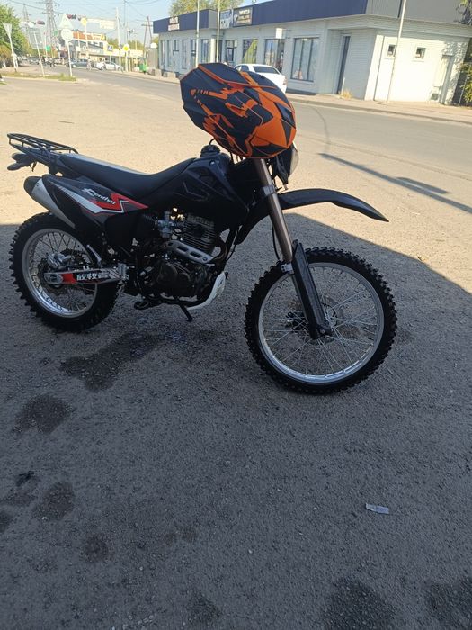 Продам мотоцикл 06