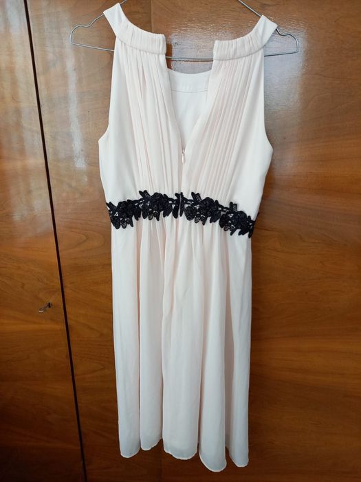 Красива бална рокля размер XS