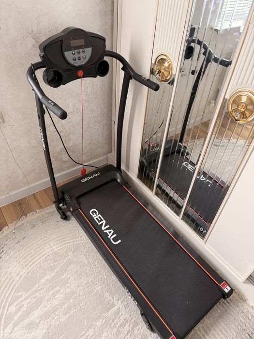 Продается беговая дорожка