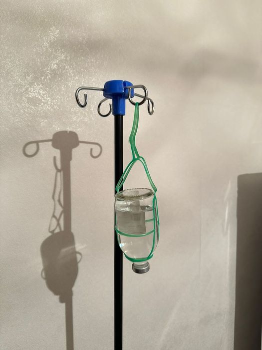 Медицинский штатив переносной