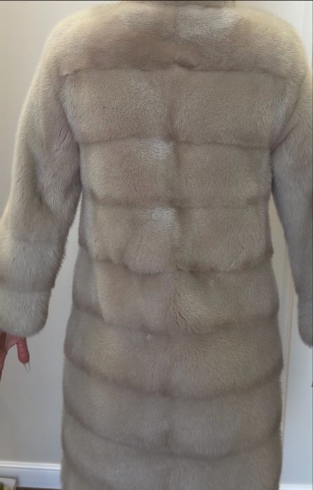 Продам норковую шубу