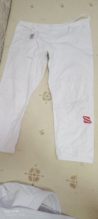 Продам кимоно для дзюдо