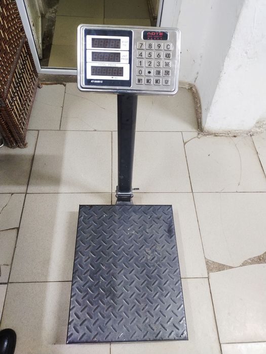 Продается весы АОТЕ электронные