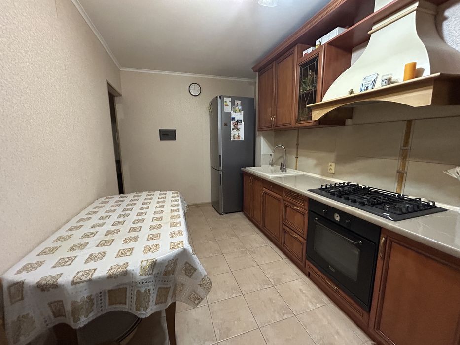 Продам 3 х ком кв 101 стр.бр