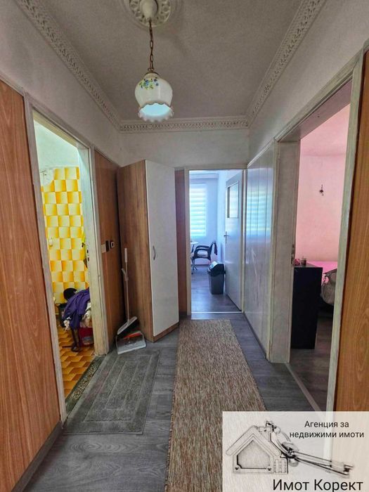 Имот Корект продава 2-Стаен апарт, кв. Изток - снимка 5