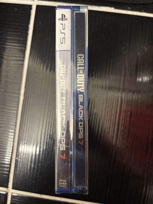 Pachet call of duty black ops 7 -2 CD-sigilate