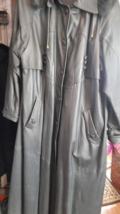 Продам плащи (винтаж)